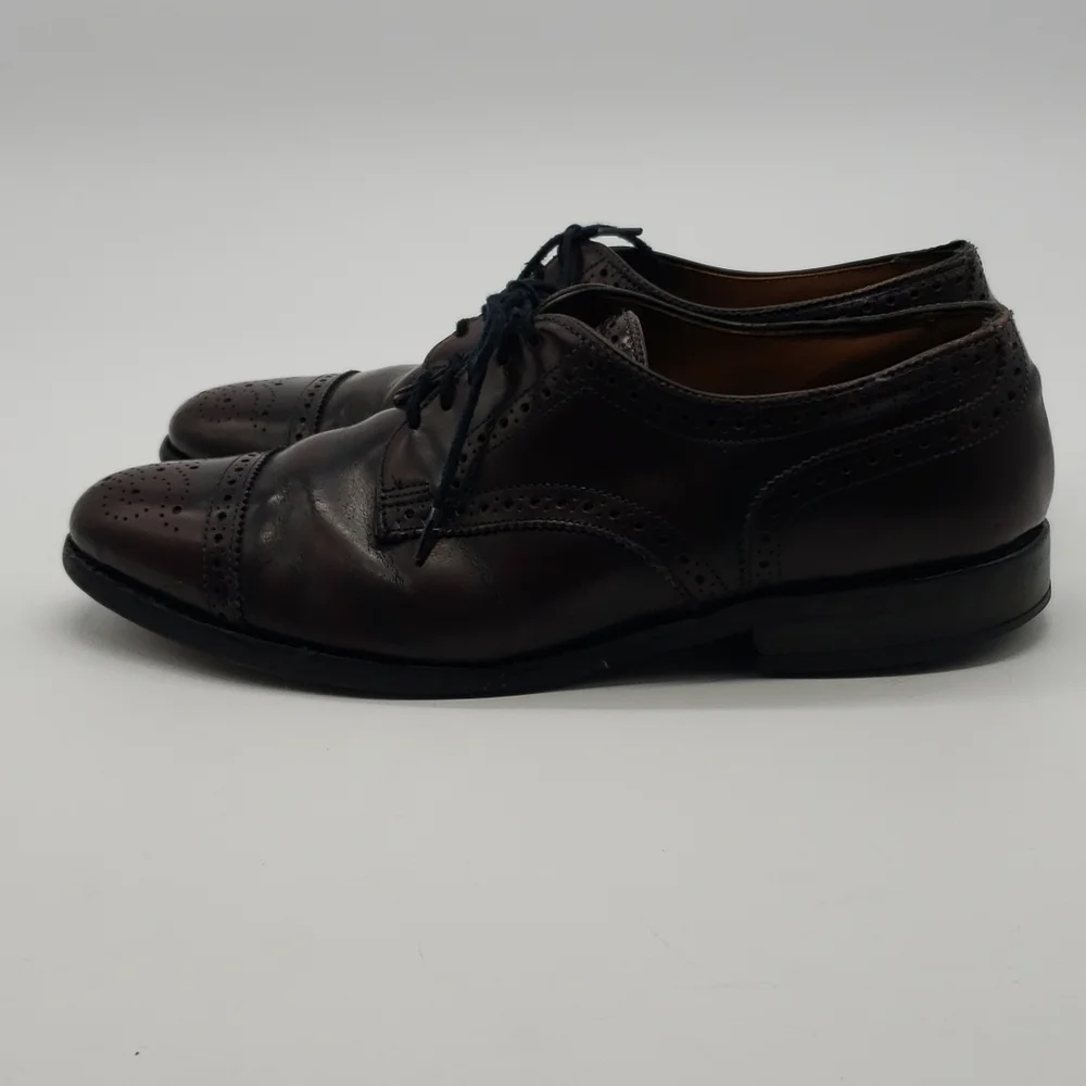 𝅺allen Edmonds Sanford Men 8D burgundy dress shoes cap toe lace up oxford brogue